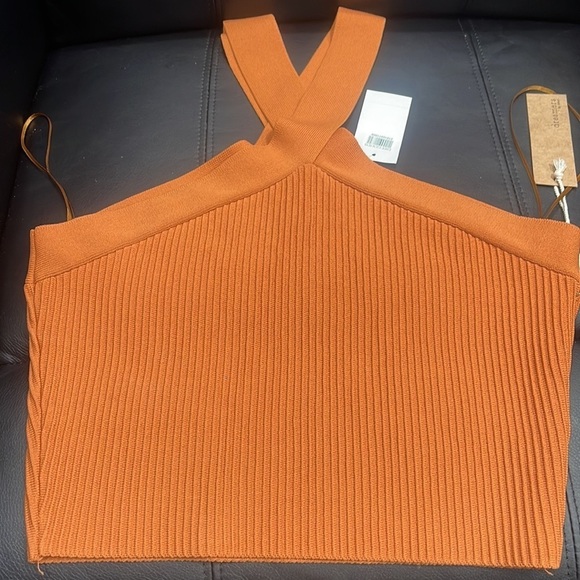 Women Crisscross Halter Crop Top Sleeveles - Picture 7 of 8